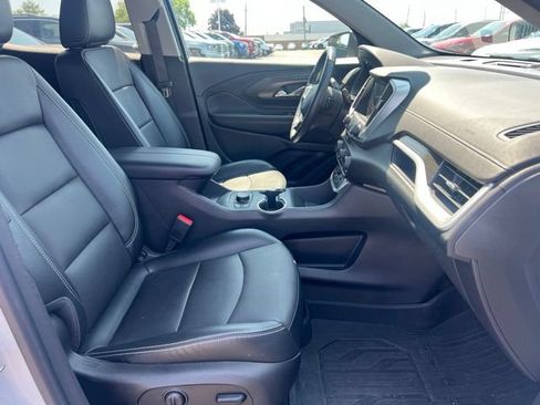 Used 2023 GMC Terrain SLT w/ LPO, Floor Liner Package AWD/4WD image 13