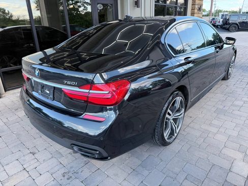 Used 2018 BMW 750i RWD image 45