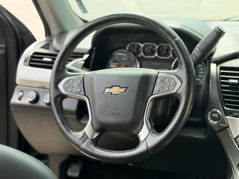Used 2017 Chevrolet Suburban Premier AWD/4WD image 29