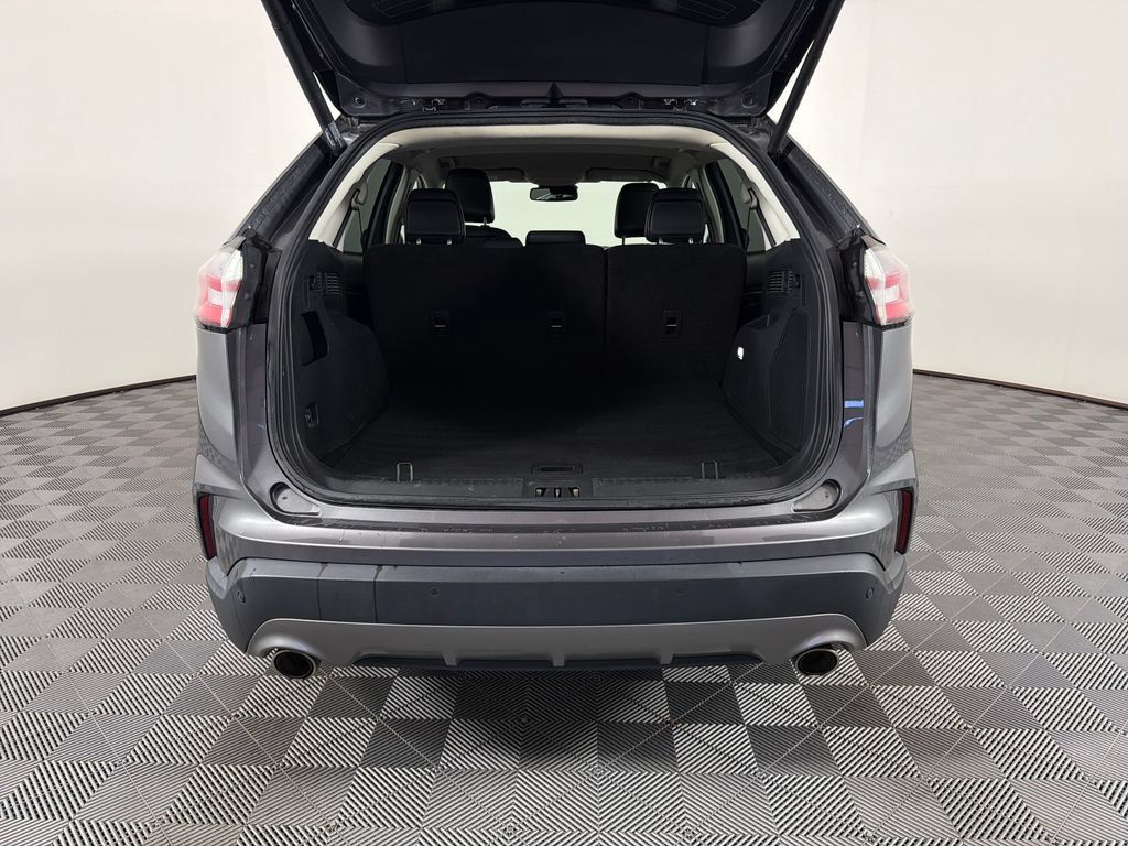 Used 2022 Ford Edge Titanium AWD/4WD image 24