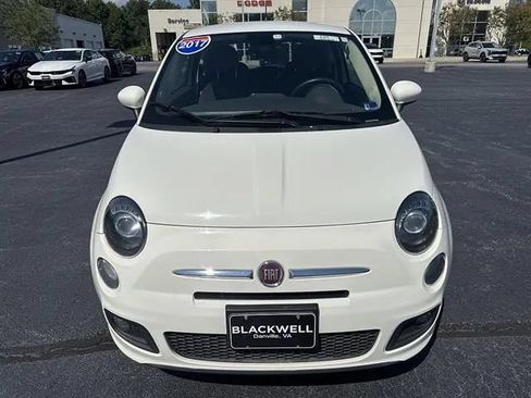 Used 2017 FIAT 500 Pop w/ Sport Appearance Package FWD image 2