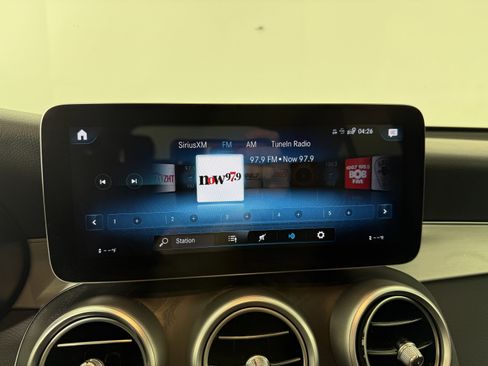 Used 2022 Mercedes-Benz GLC 300 4MATIC image 26