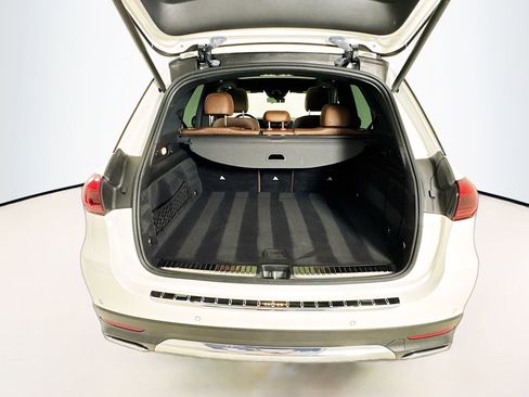 Used 2024 Mercedes-Benz GLE 350 4MATIC image 29