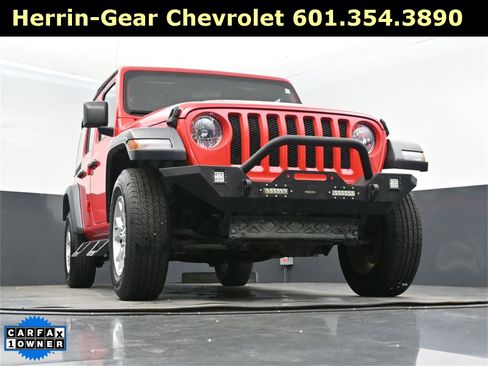 Used 2018 Jeep Wrangler Unlimited Sport image 46
