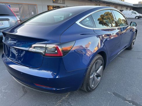 Used 2018 Tesla Model 3 Long Range RWD image 6