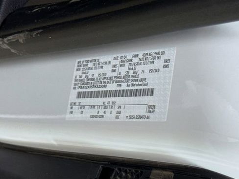 Used 2024 Ford Transit 350 XLT image 29