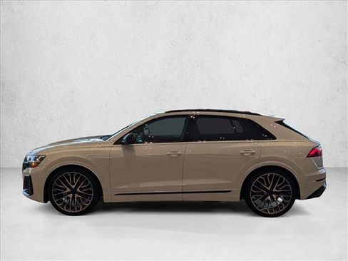 New 2026 Audi SQ8 Prestige image 7