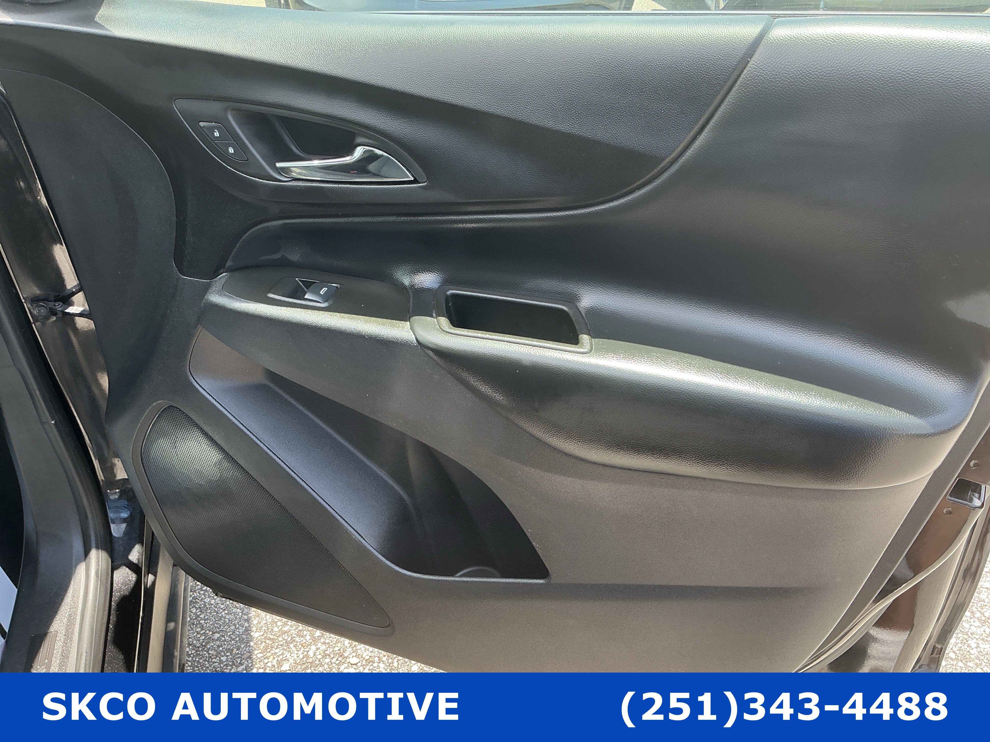 Used 2024 Chevrolet Equinox LT AWD/4WD image 12
