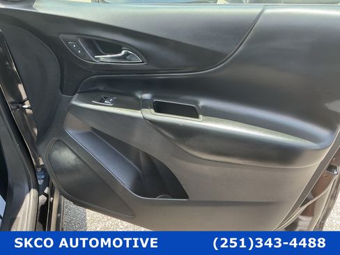 Used 2024 Chevrolet Equinox LT AWD/4WD image 12