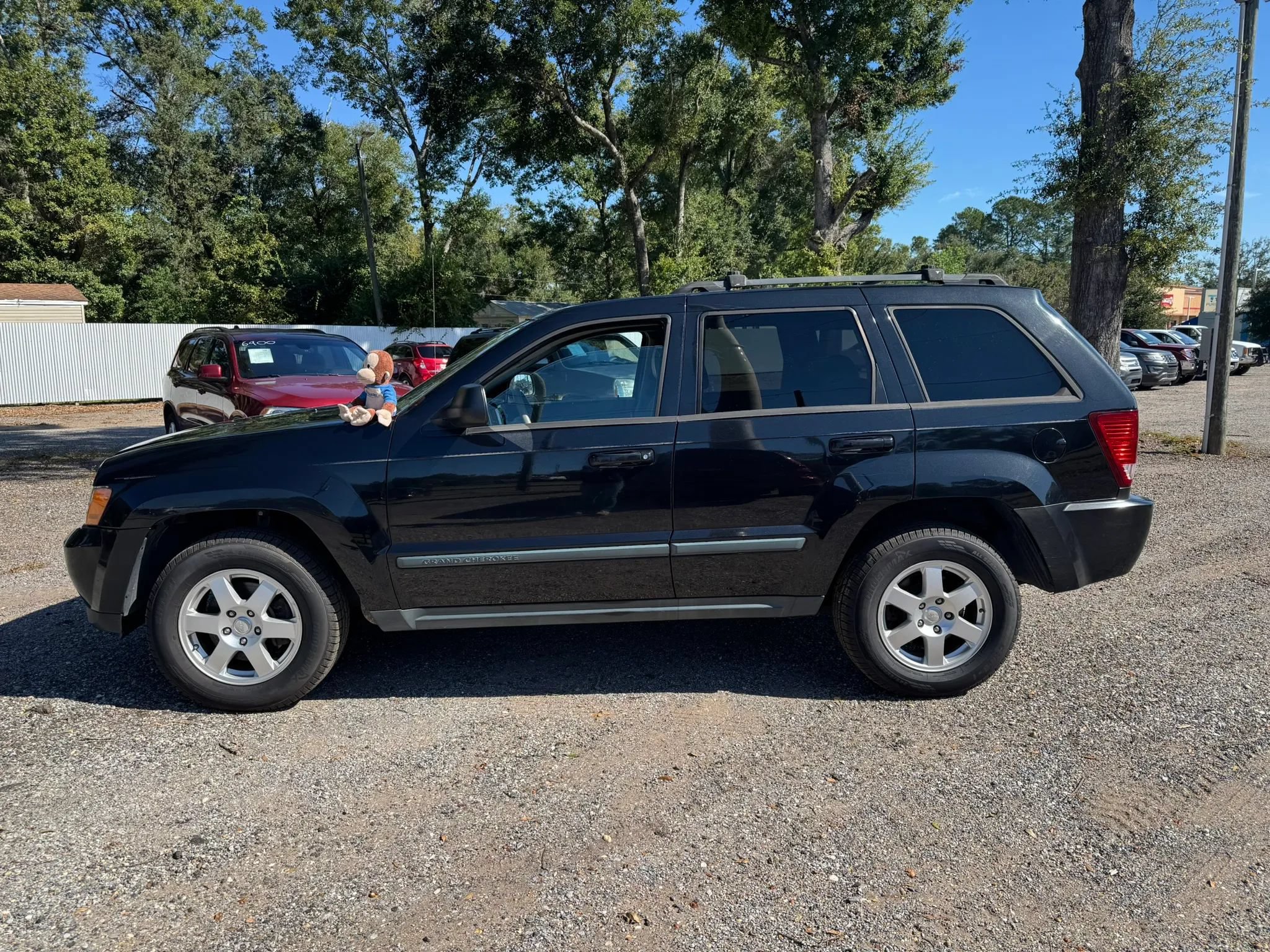 Used 2008 Jeep Grand Cherokee Laredo RWD image 2