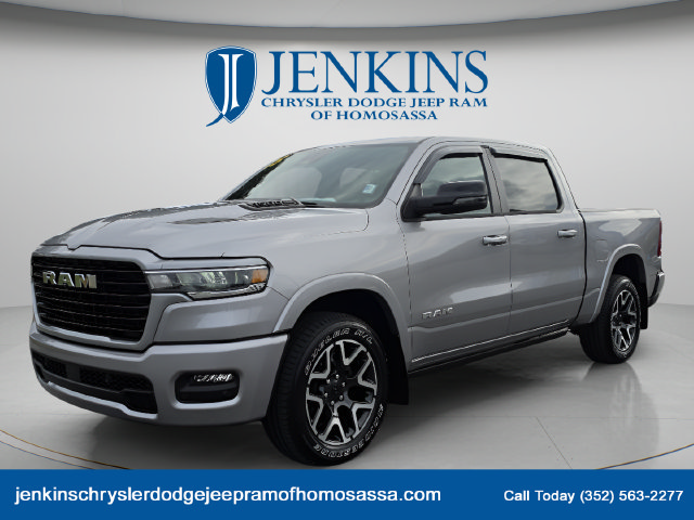 Used 2025 RAM 1500 Laramie AWD/4WD image 10
