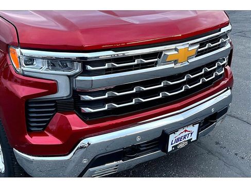 Used 2023 Chevrolet Silverado 1500 LTZ w/ Technology Package image 30