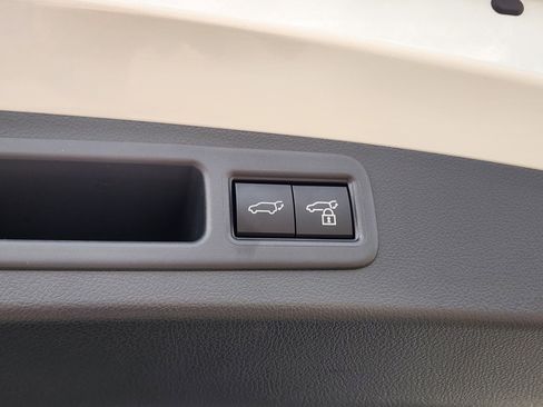 Certified 2025 Lexus RX 350 Premium Plus w/ Accessory Package (Z1) image 41