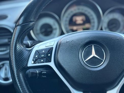 Used 2013 Mercedes-Benz C 250 C 250 Coupe 2D image 15