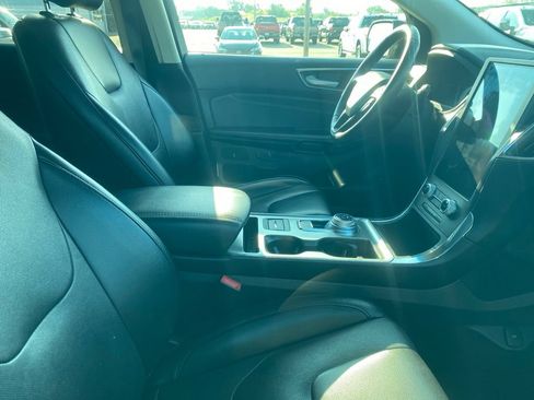 Used 2022 Ford Edge Titanium w/ Equipment Group 301A AWD/4WD image 5