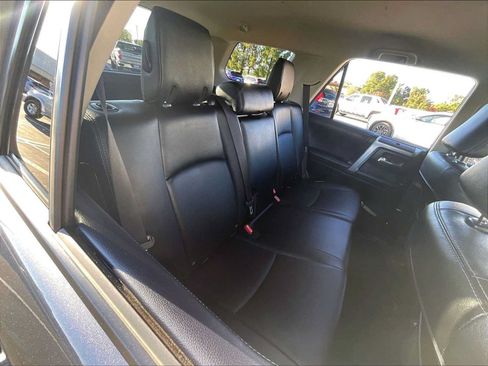 Used 2022 Toyota 4Runner TRD Sport w/ Technology Package AWD/4WD image 28