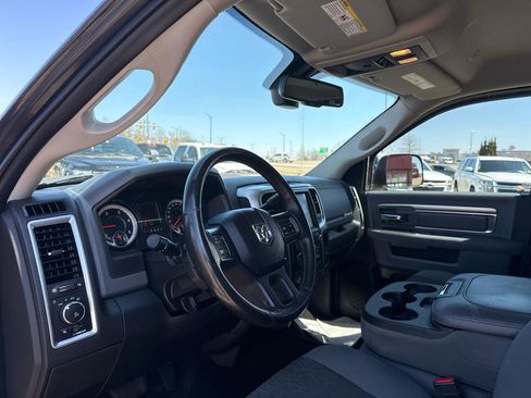 Used 2018 RAM 3500 Big Horn AWD/4WD image 12