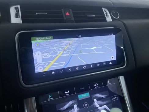 Used 2021 Land Rover Range Rover Sport SVR image 6