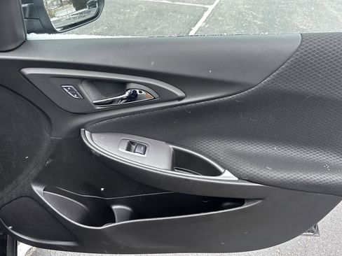 Used 2025 Chevrolet Malibu LS image 18