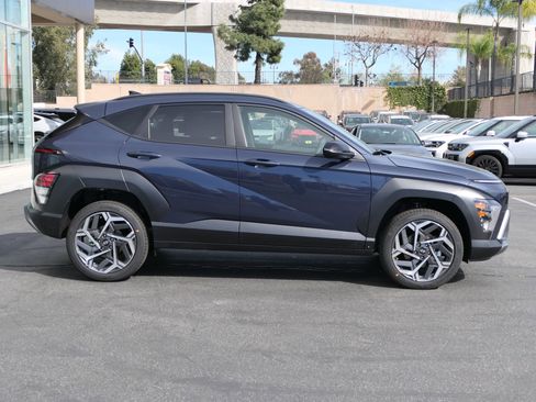 New 2026 Hyundai Kona SEL Premium AWD/4WD image 2