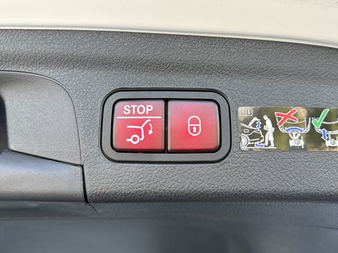 New 2026 Mercedes-Benz GLE 350 4MATIC image 8