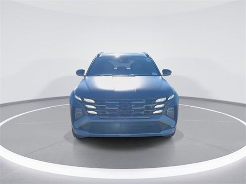 Certified 2025 Hyundai Tucson Limited image 3