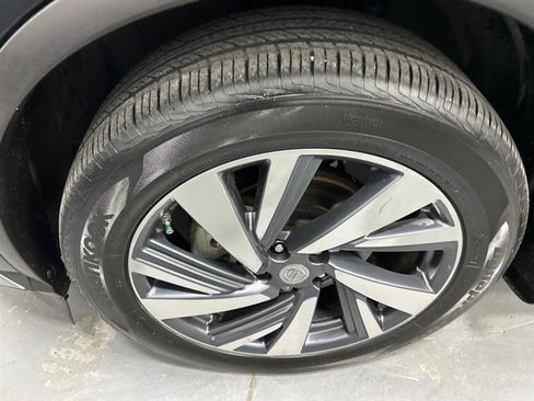 Used 2015 Nissan Murano Platinum w/ Platinum Technology Package image 18