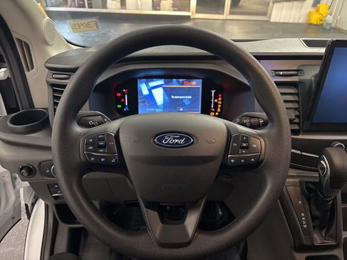 New 2026 Ford Transit 250 148 Medium Roof Extended AWD w/ Load Area Protection Package image 19