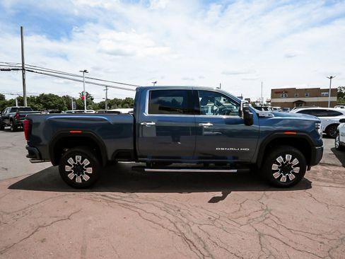 Used 2026 GMC Sierra 2500 Denali w/ Denali Reserve Package AWD/4WD image 7
