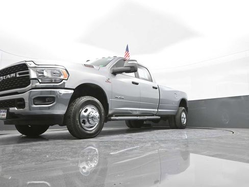 Used 2024 RAM 3500 Big Horn image 34