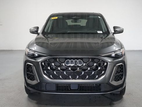 Used 2025 Audi Q5 Premium Plus AWD/4WD image 2