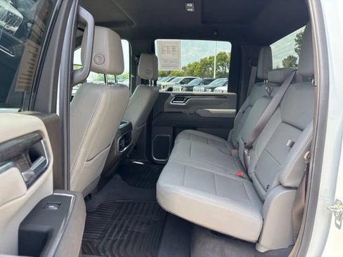 Certified 2025 Chevrolet Silverado 2500 LTZ w/ LTZ Convenience Package AWD/4WD image 19