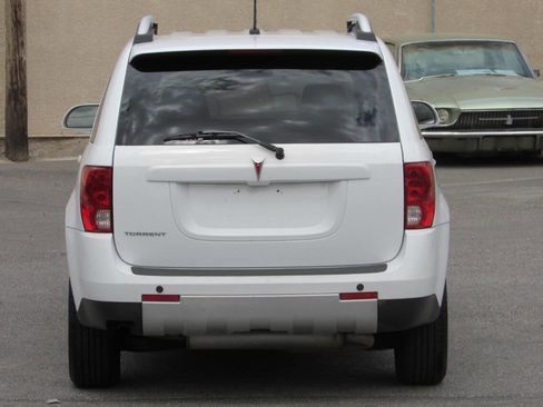 Used 2007 Pontiac Torrent 2WD w/ Preferred Package image 6