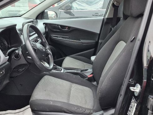 Used 2019 Hyundai Kona SE image 4