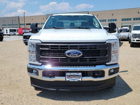 New 2025 Ford F250 XL w/ XL Chrome Package image 5