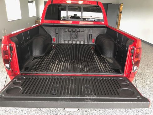Used 2012 Chevrolet Colorado LT AWD/4WD image 8