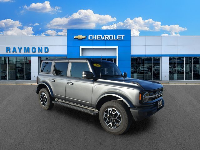 Used 2024 Ford Bronco Outer Banks AWD/4WD image 1