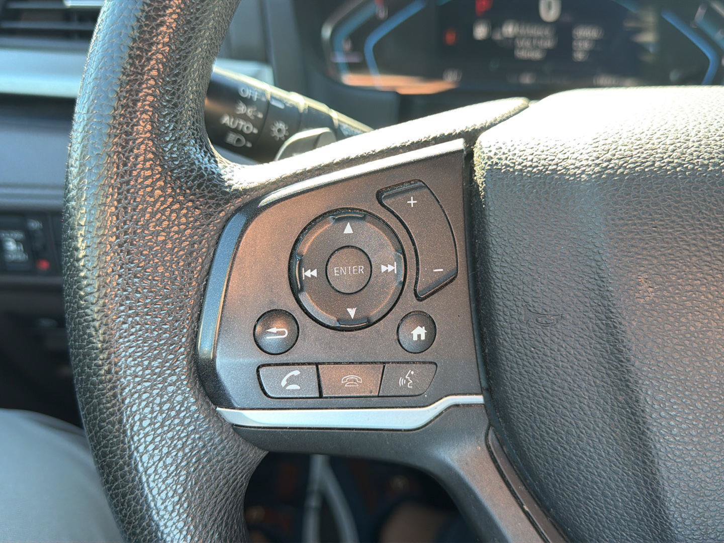Used 2019 Honda Odyssey EX image 10