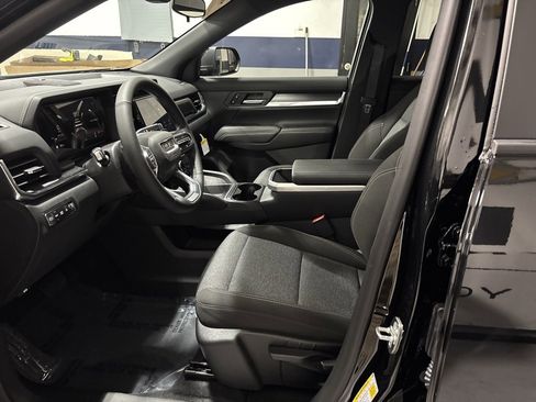 New 2026 GMC Terrain Elevation w/ LPO, Floor Liner Package image 27