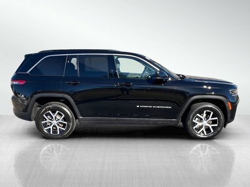 New 2026 Jeep Grand Cherokee Limited AWD/4WD image 4