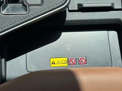 Used 2025 Lexus GX 550 AWD/4WD image 37