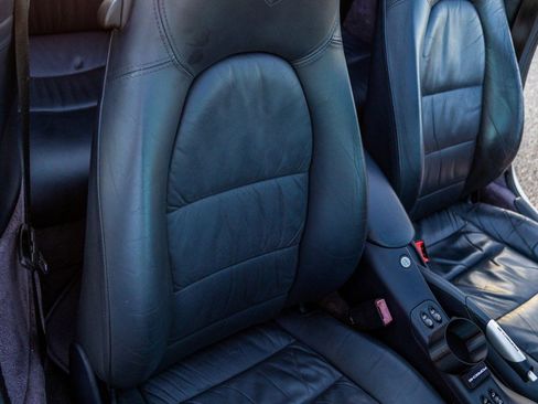 Used 2000 Porsche 911 Carrera RWD image 24