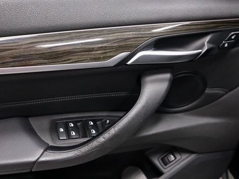 Used 2017 BMW X1 xDrive28i image 24
