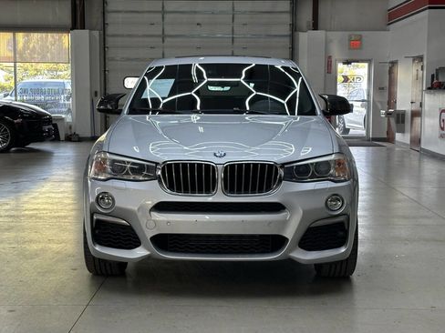 Used 2017 BMW X4 M40i w/ Technology Package image 6