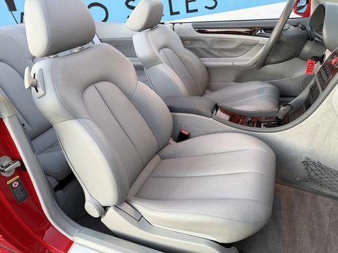 Used 2003 Mercedes-Benz CLK 320 Cabriolet image 39