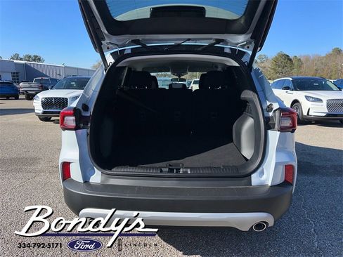 New 2025 Ford Escape Active w/ Cold Weather Package image 10