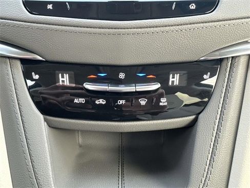 Certified 2023 Cadillac XT5 Premium Luxury image 47
