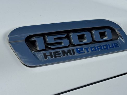 Used 2021 RAM 1500 Big Horn RWD image 17
