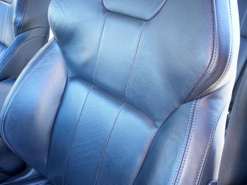 Used 2016 Land Rover Range Rover Evoque SE Premium image 18