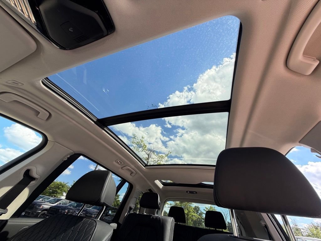 Used 2026 BMW X7 xDrive40i AWD/4WD image 31